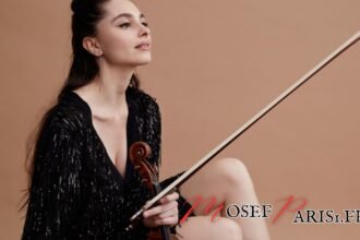 Esther Abrami Origine Parents: Découvrez ses Racines