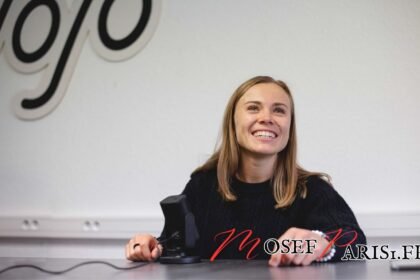 Loana Lecomte Poids Taille : Découvrez ses mensurations et son parcours