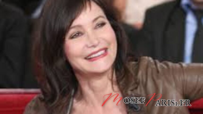 Evelyne Bouix Taille