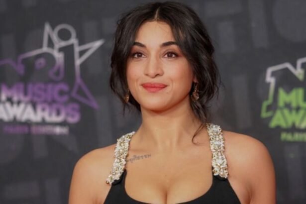 Camélia Jordana Nez