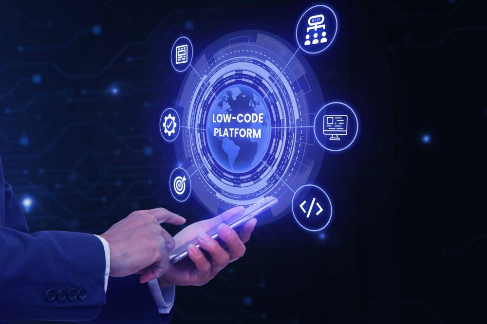 L’essor des outils low-code : une révolution pour les entreprises modernes