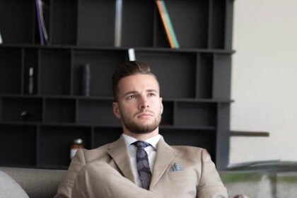 À 26 ans, Rémy Nurdin conçoit les outils utilisés par les nouvelles entreprises financières pour accélérer leur croissance