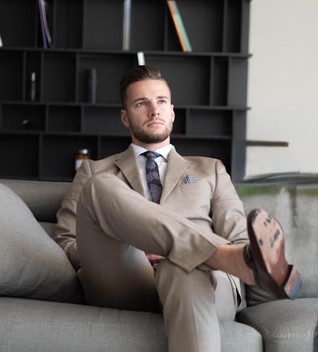 À 26 ans, Rémy Nurdin conçoit les outils utilisés par les nouvelles entreprises financières pour accélérer leur croissance