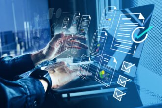 Comment l’OCR IA améliore la précision des systèmes modernes de détection de la fraude documentaire